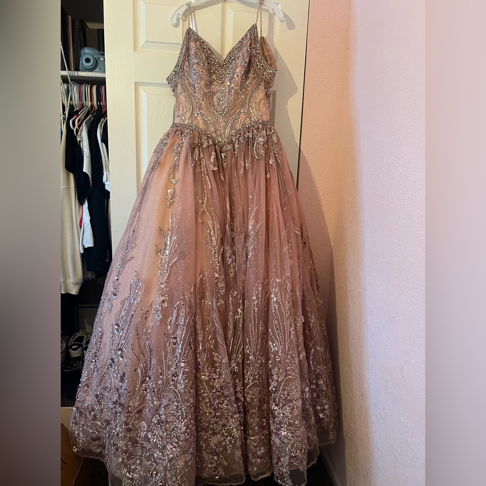 Elegant Pink Embellished Evening Gown/ quinceañera dress